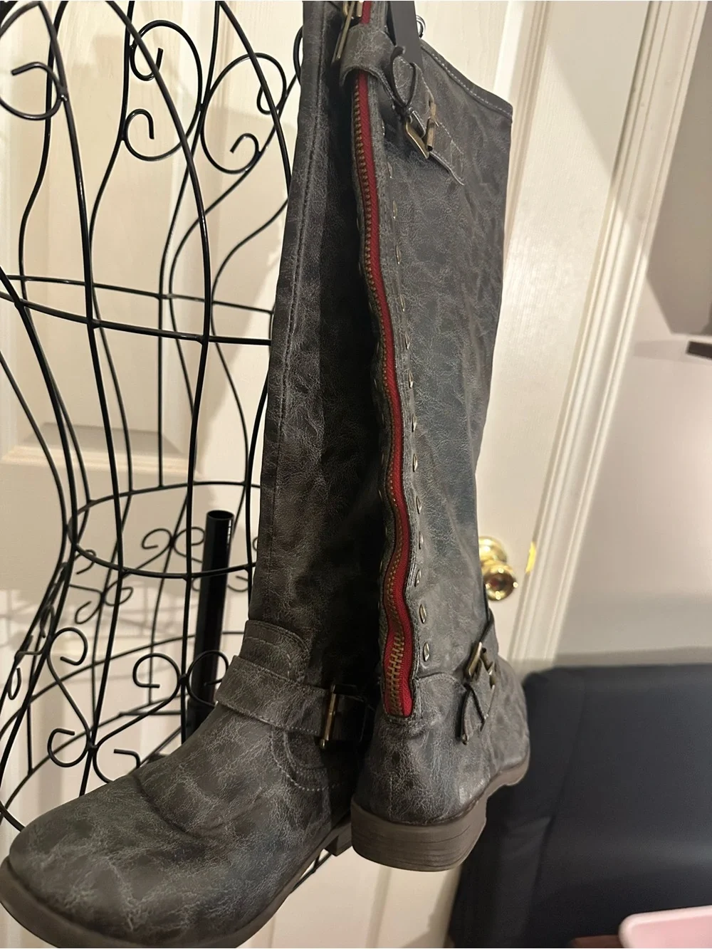 Grey Journee Collection studded knee-high boots buckle & Rivet details